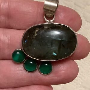 𝅺STERLING SILVER 925 LABRADORITE/GREEN ONYX WOMAN PENDANT​​
